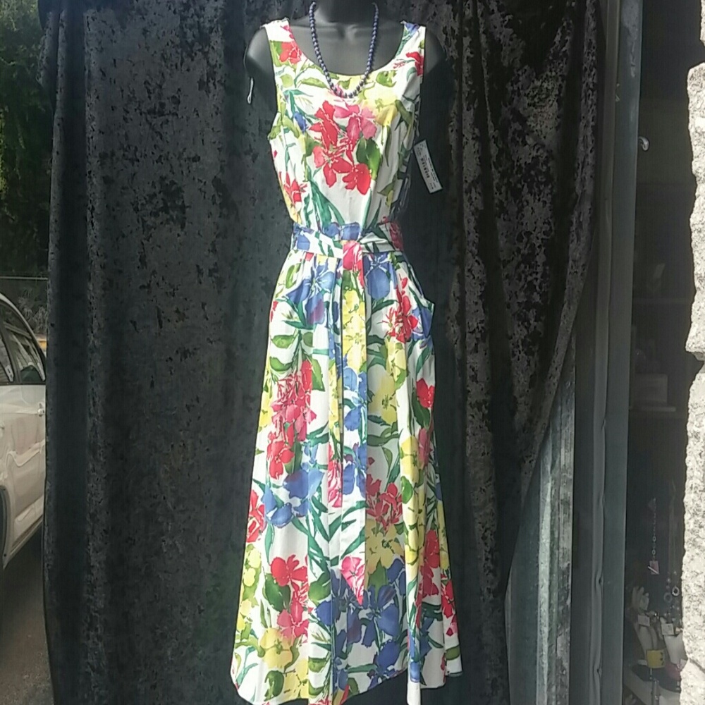 Coldwater Creek White Floral Maxi Dress with Red, Blue & Yellow Print